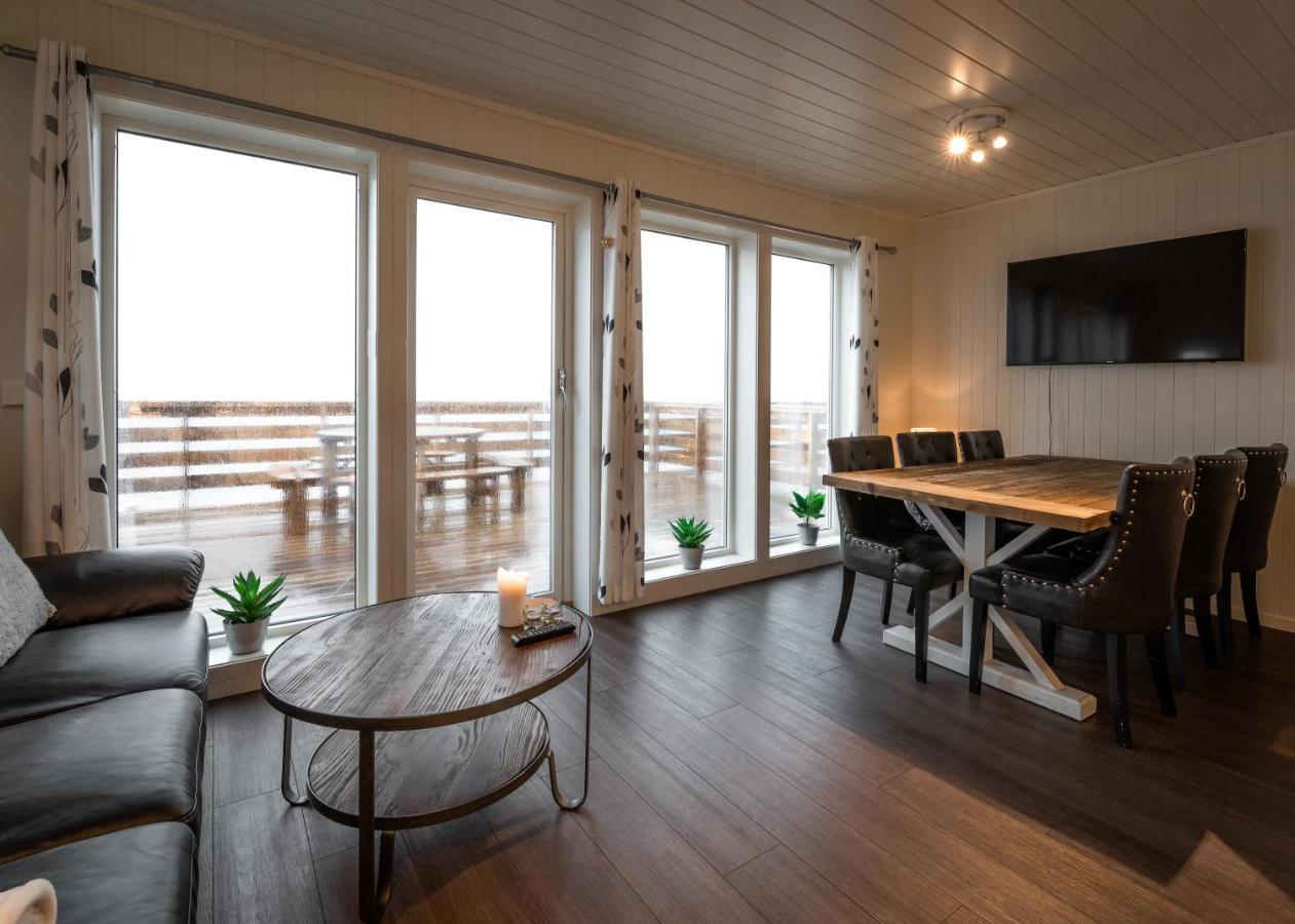 Lofoten Rorbu Lodge Offersoya Bagian luar foto