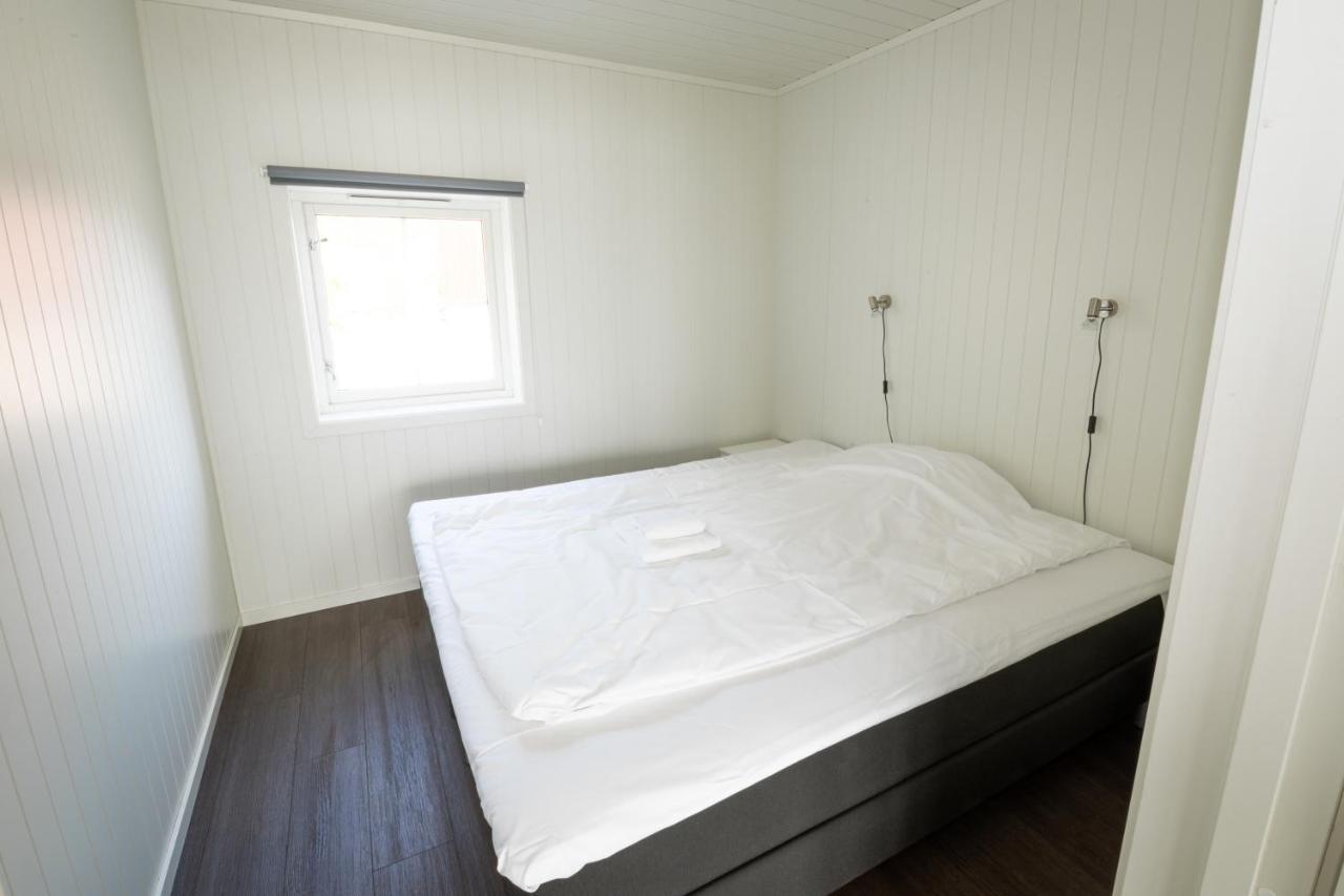Lofoten Rorbu Lodge Offersoya Bagian luar foto