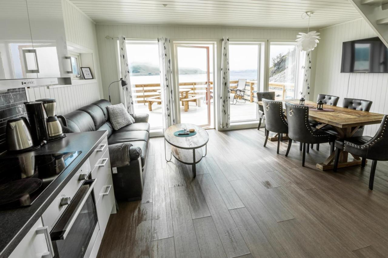 Lofoten Rorbu Lodge Offersoya Bagian luar foto