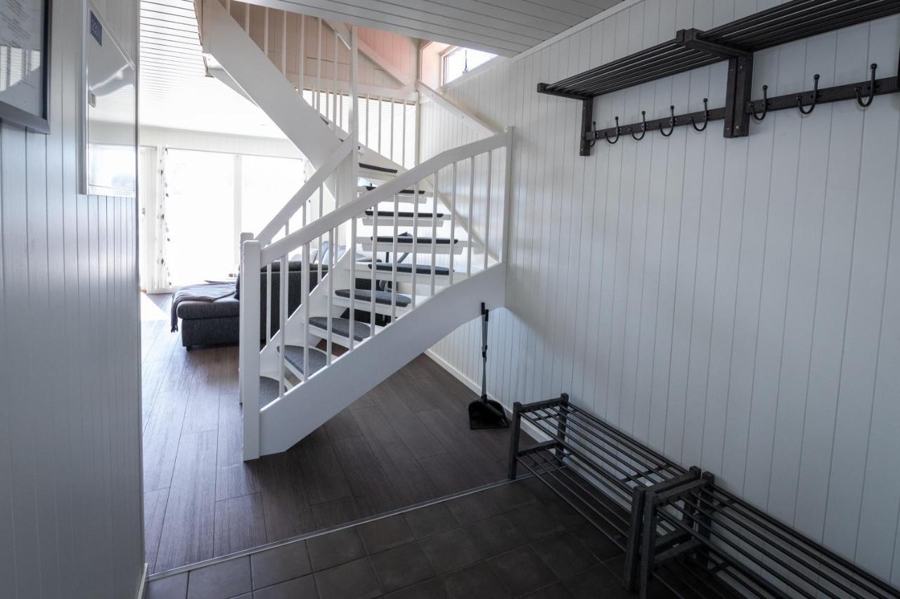 Lofoten Rorbu Lodge Offersoya Bagian luar foto
