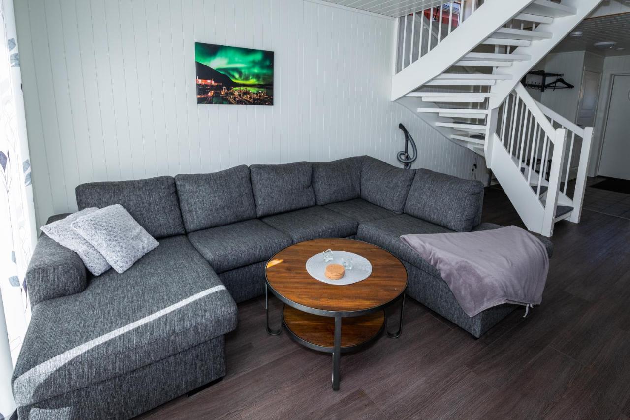 Lofoten Rorbu Lodge Offersoya Bagian luar foto